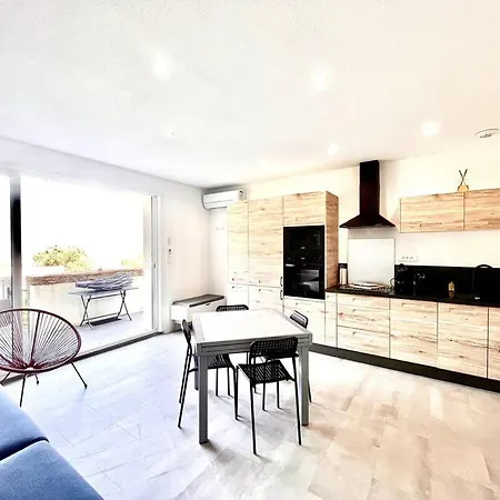 Apartment T2 Village